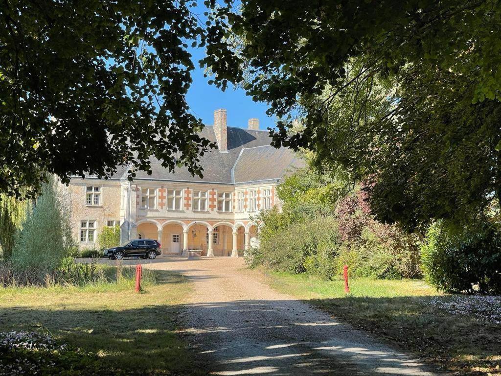 Chateau De L'Epinay - Domaine Du Marquis De Lafayette Dolus-le-Sec Bagian luar foto